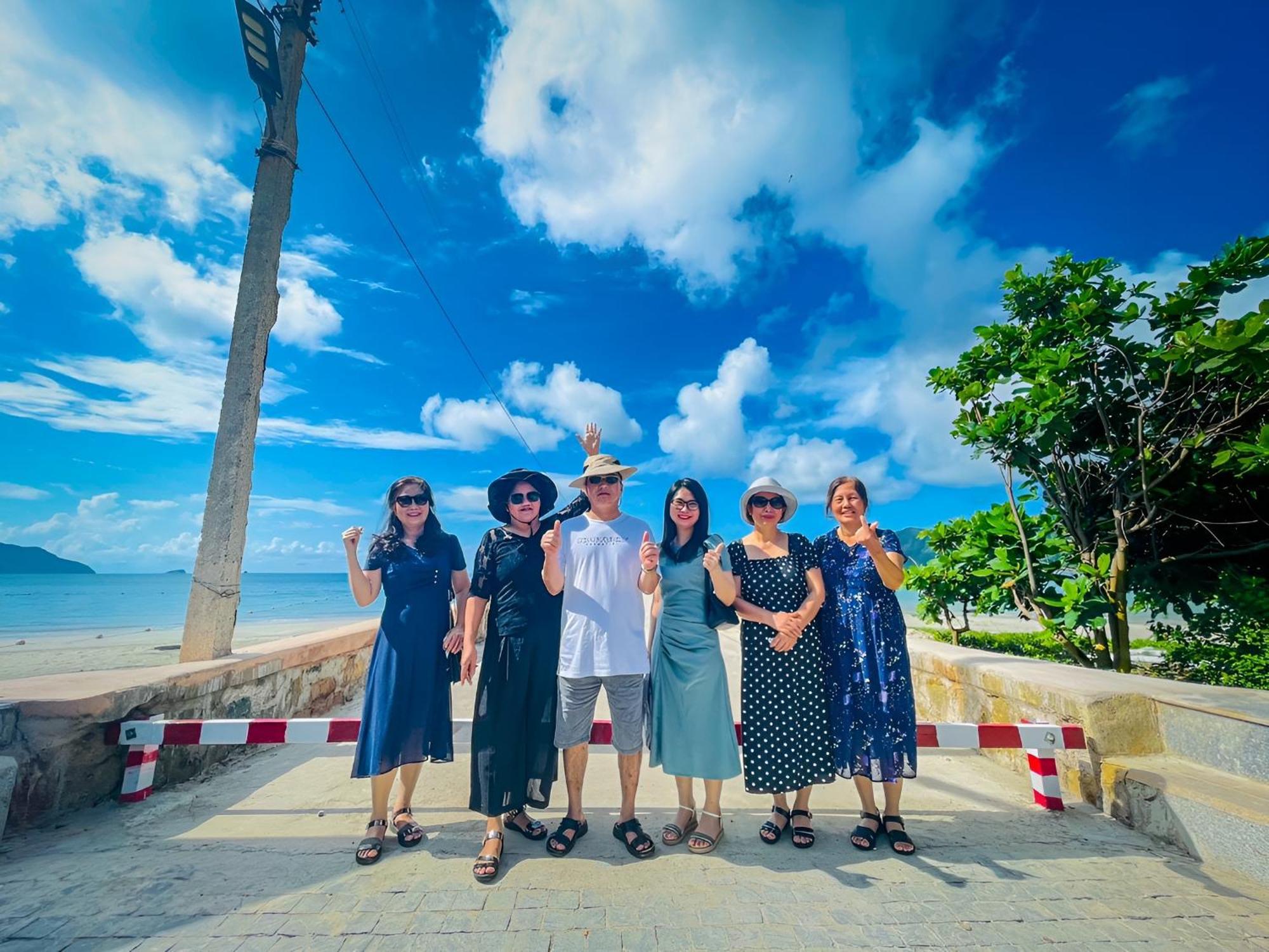 Duy Canh Homestay Chi Khu Co Ong Extérieur photo